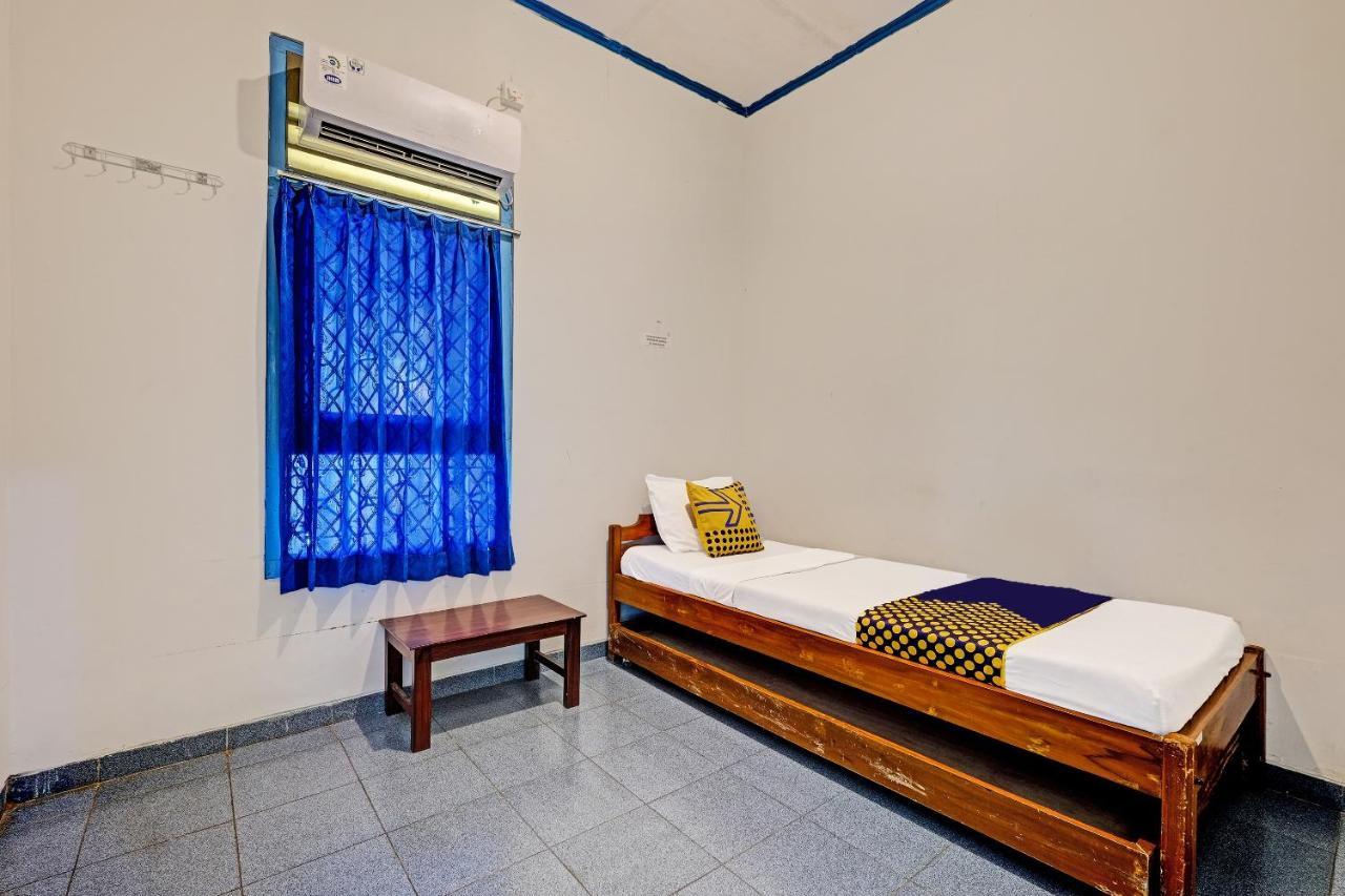 Hotel Spot On 2275 Omah Jm Beran Kidul Exterior foto
